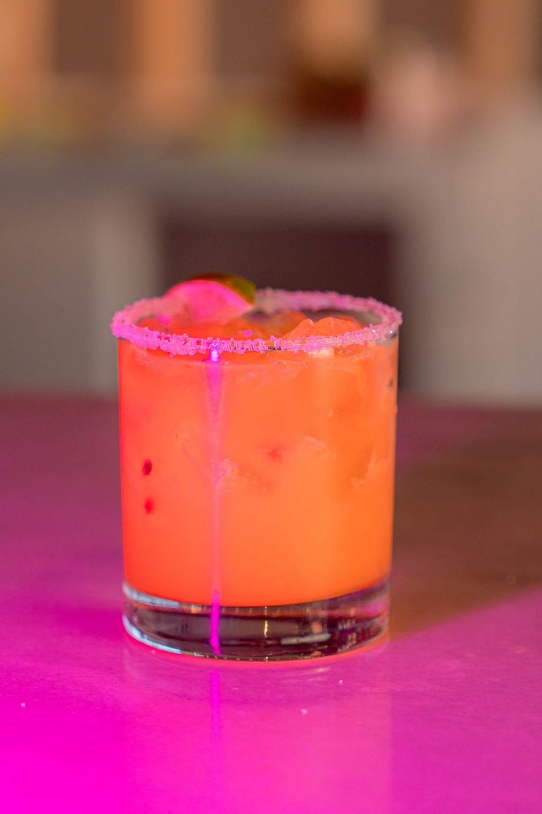BEBIDAS ALCOHOLICAS EN BAR CHACALA